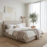 Aurelia Bed