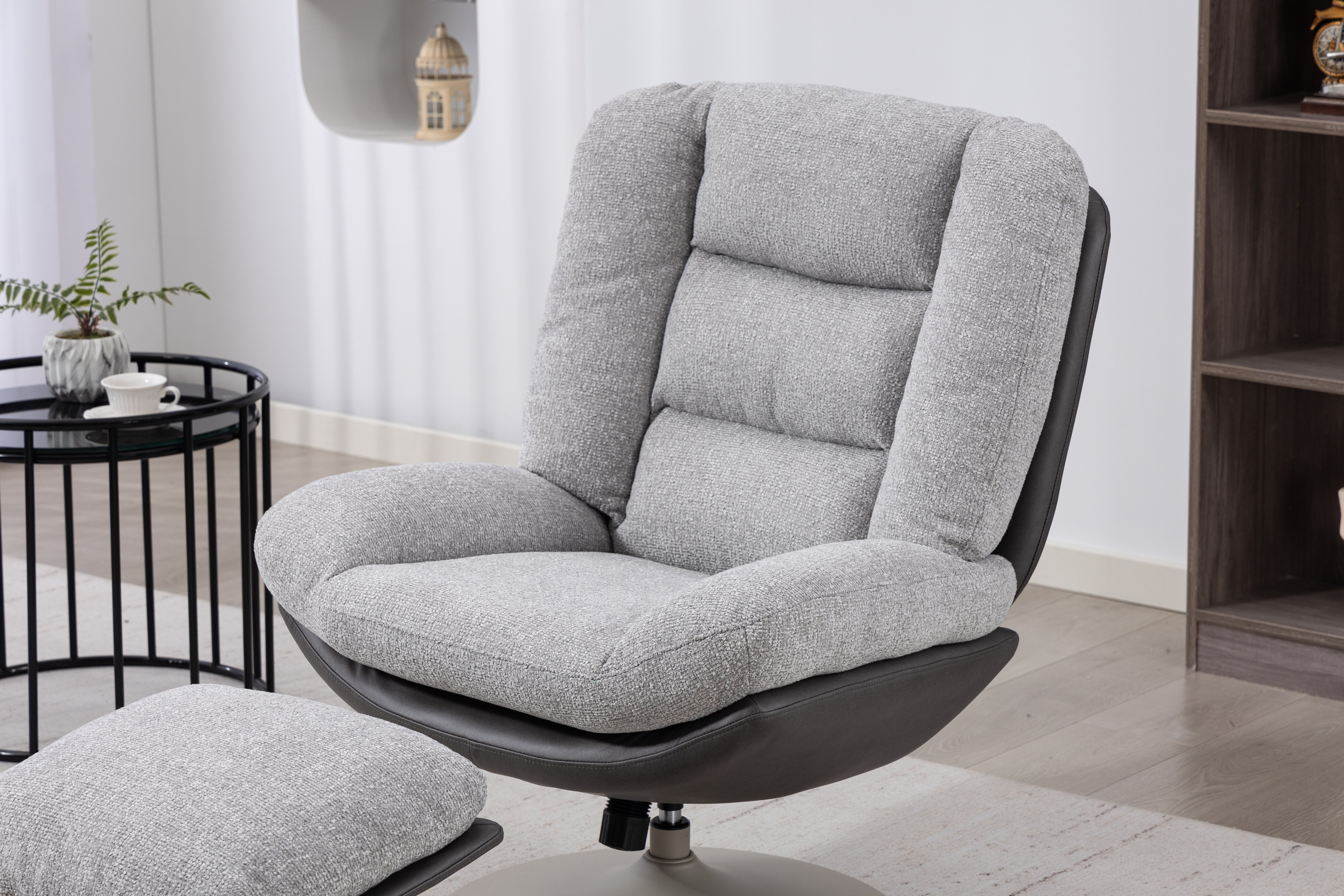 Polar Swivel Chair with Stool