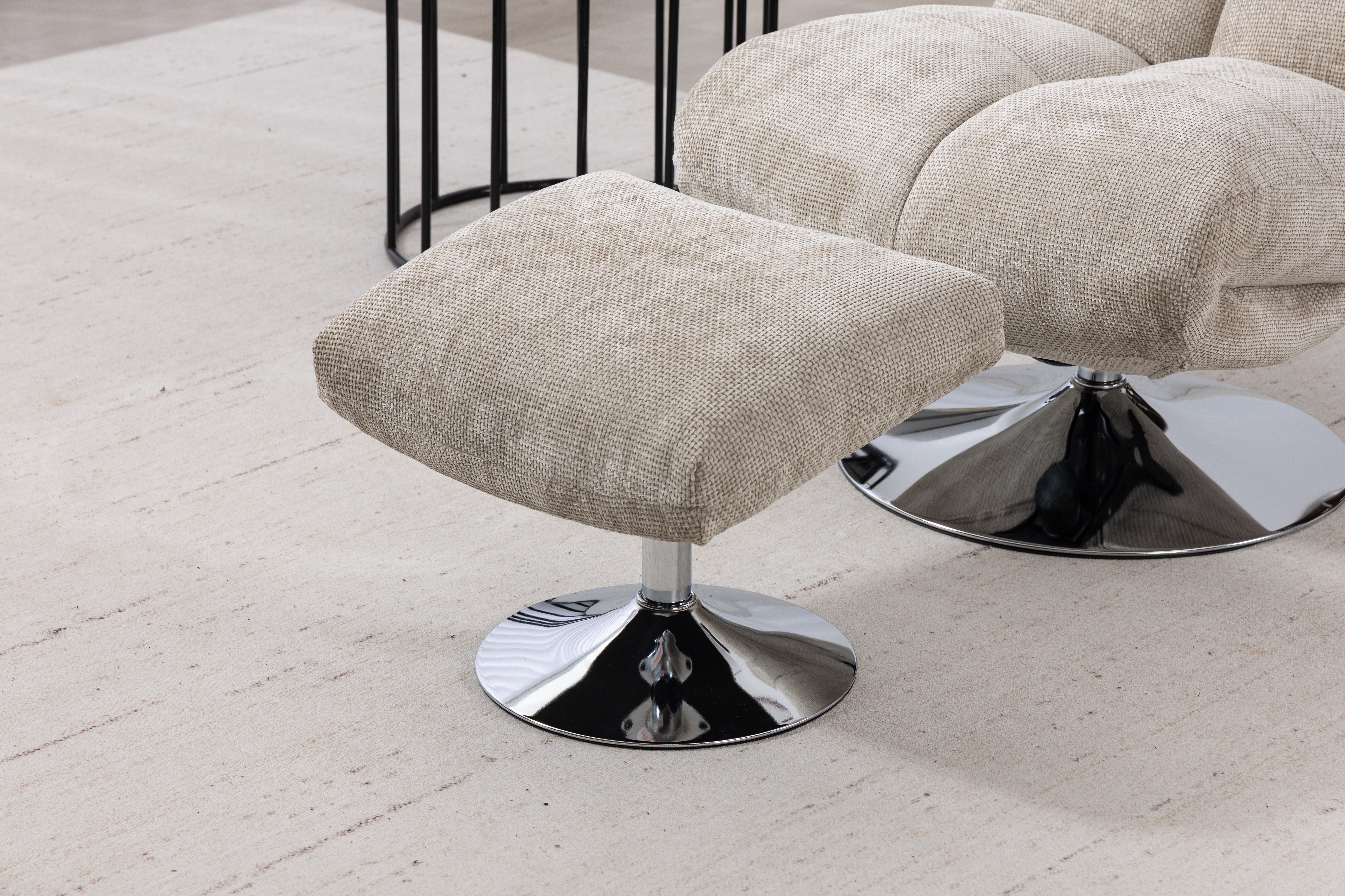 Pulse Swivel Chair with Stool