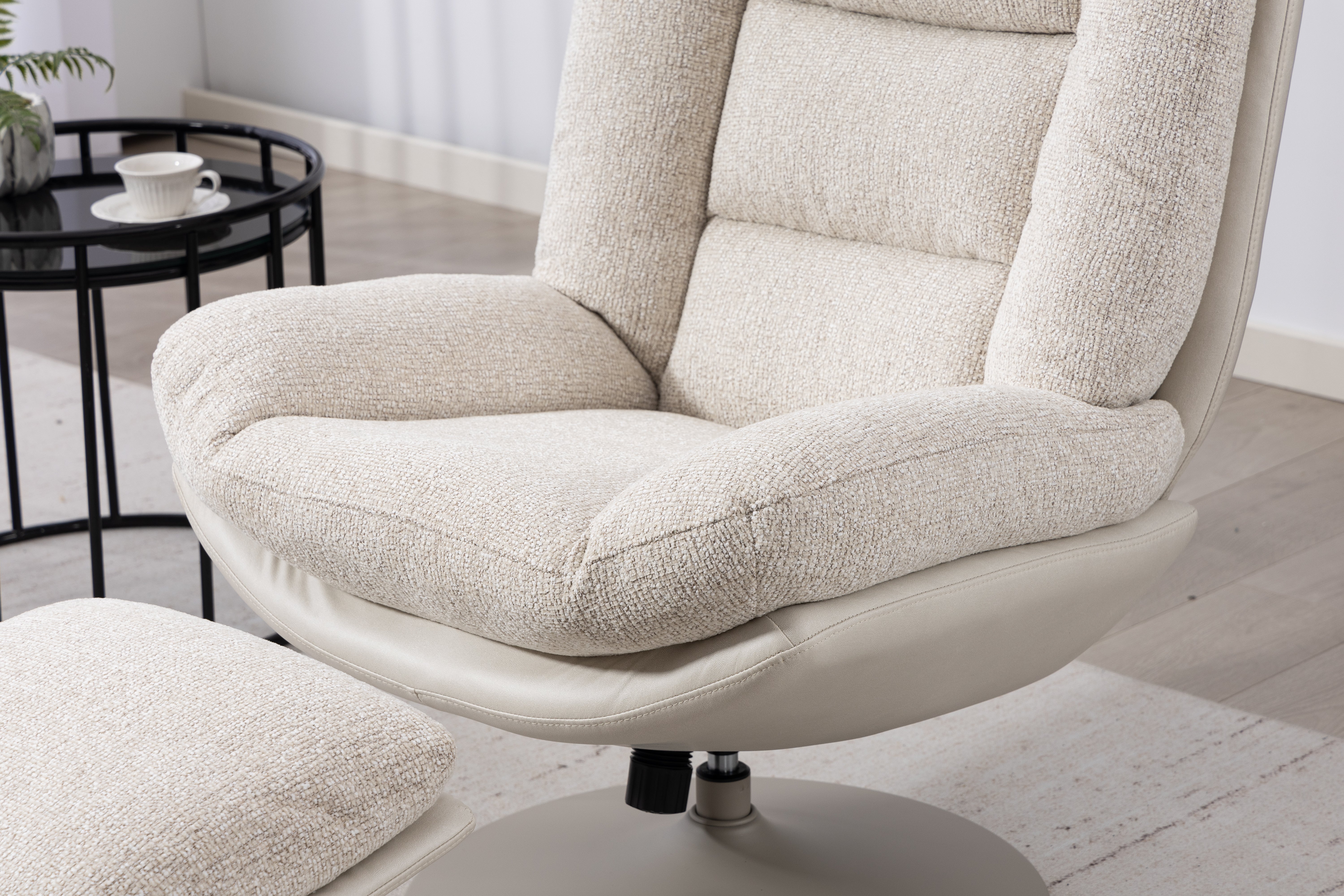 Polar Swivel Chair with Stool