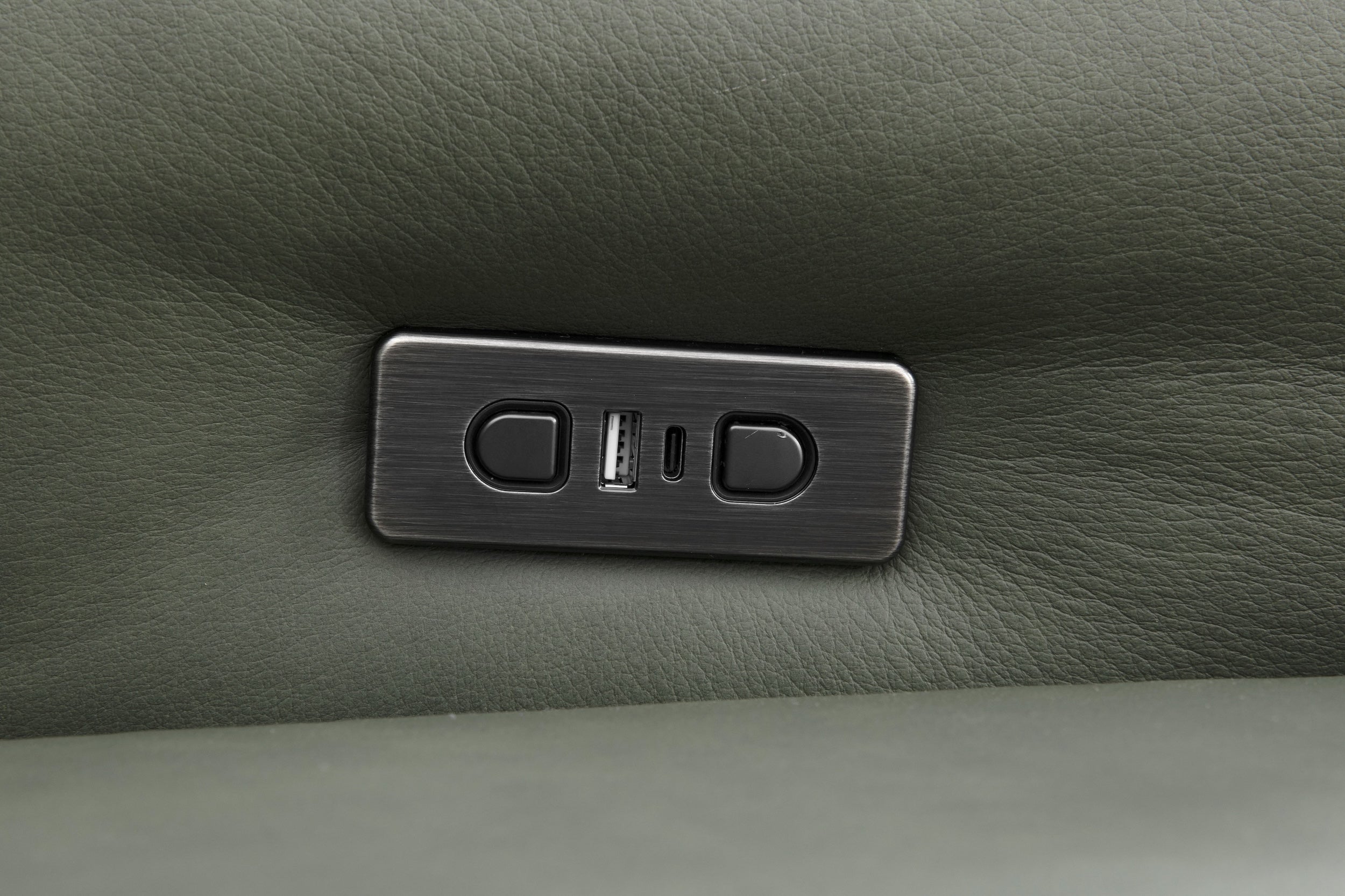 Maddy 4 Seater Leather Electric Modular